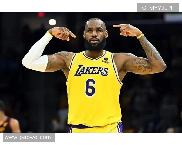 篮球明星港译：探索篮球巨星背后的故事与文化交融之旅